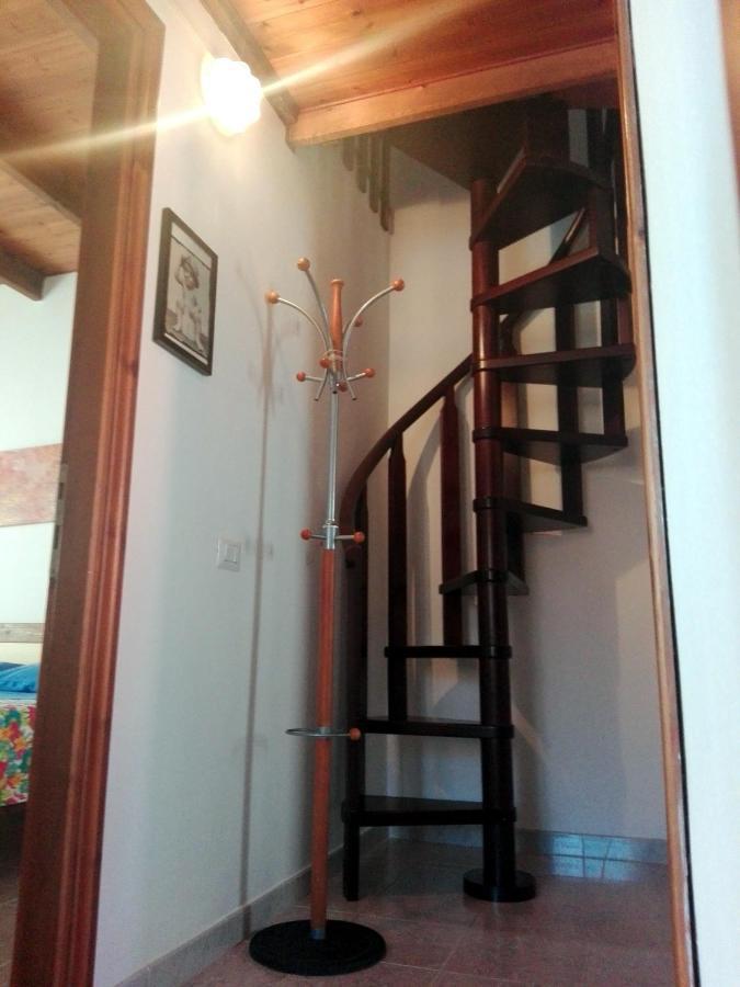 Апартаменты Casa Minicapo Mandriola San Vero Milis Экстерьер фото